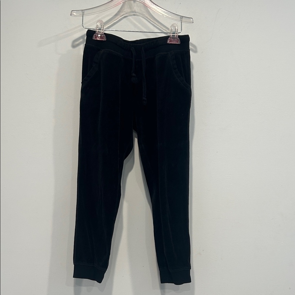 Fashion Nova Black cropped length velour Ankle Jogger Pants women’s XS